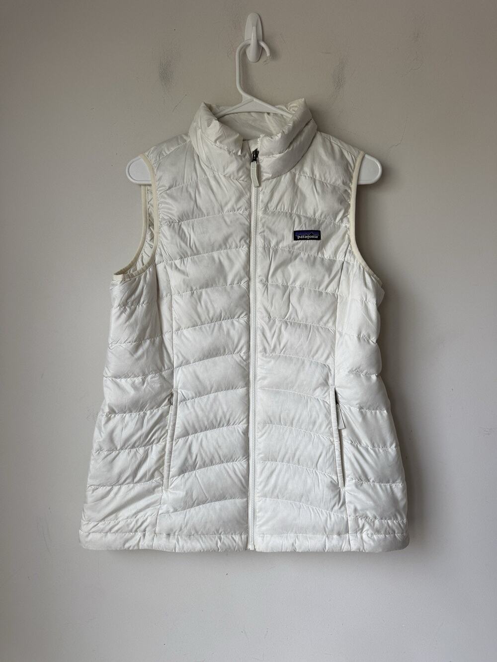 Patagonia GIRLS Size 2XL Women’s S Quilted Down Puffer Vest Full Zip White Long
